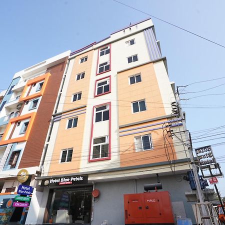 Hotel Blue Petals 商沙巴 外观 照片