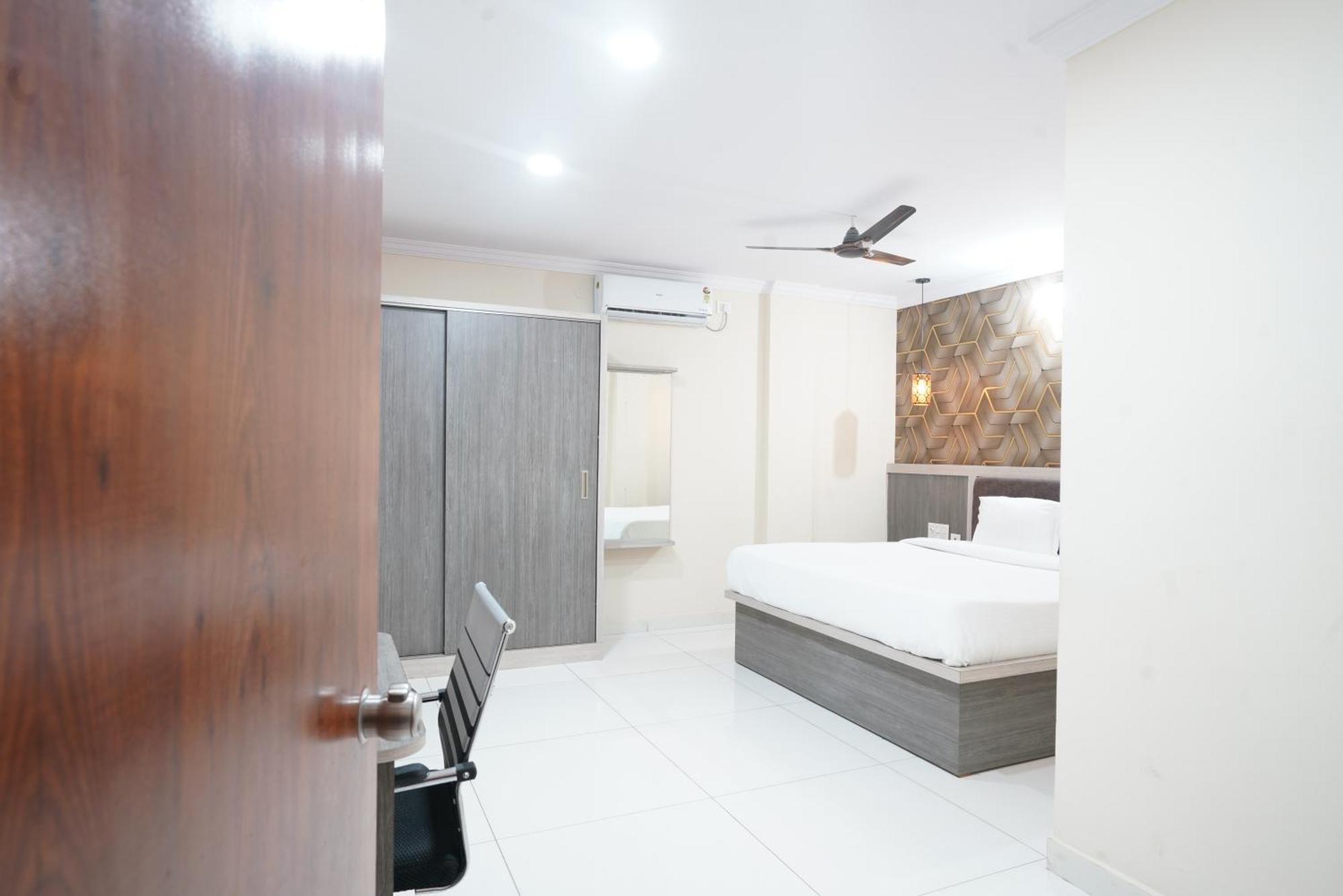 Hotel Blue Petals 商沙巴 外观 照片
