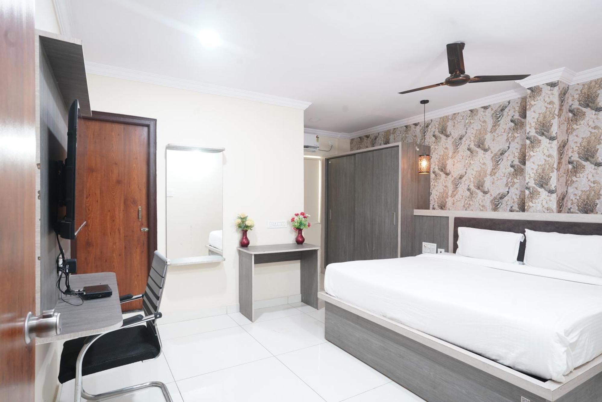 Hotel Blue Petals 商沙巴 外观 照片