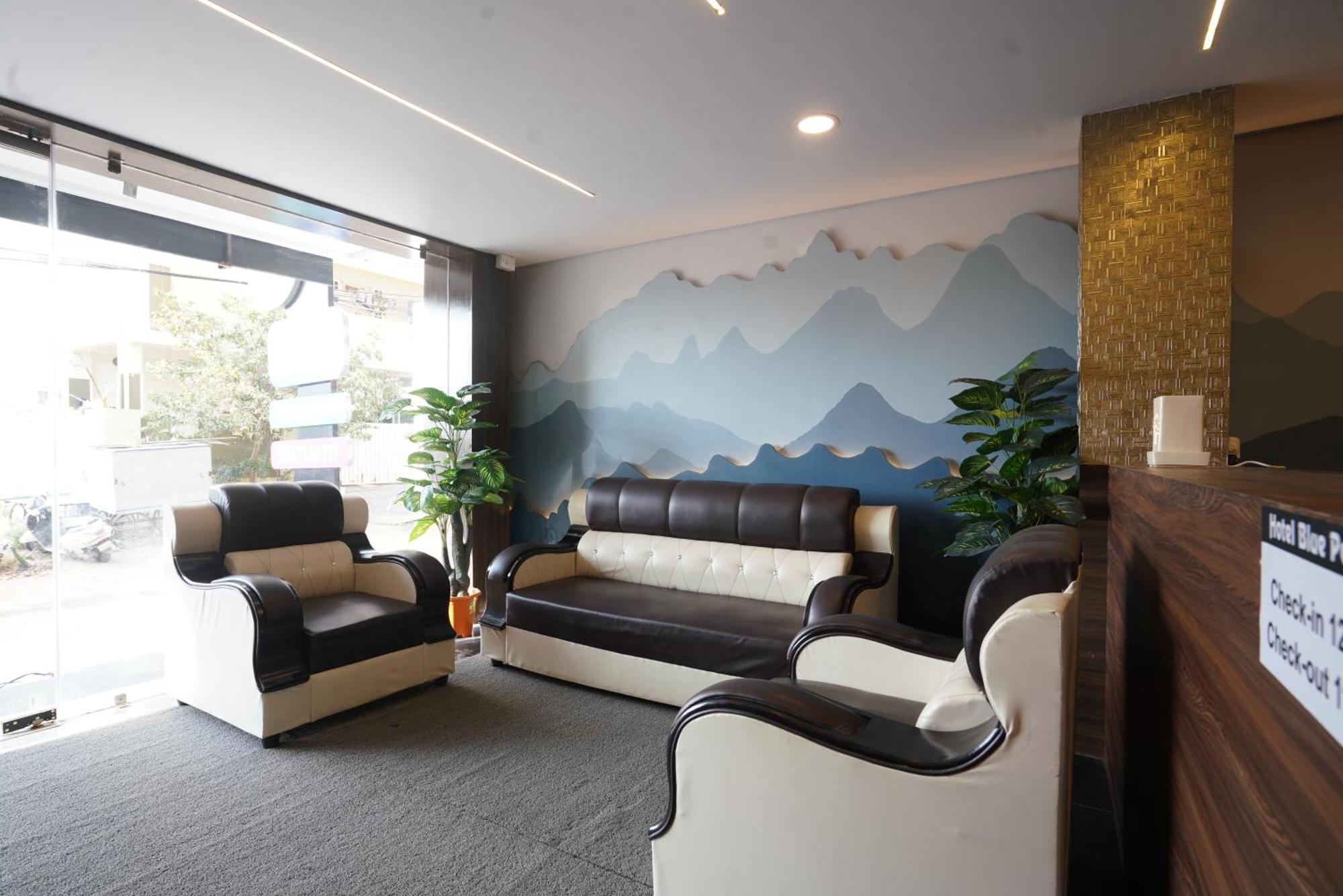 Hotel Blue Petals 商沙巴 外观 照片